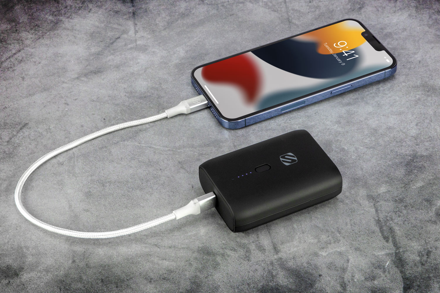 Can You Bring a 10,000mAh Power Bank on a Plane?